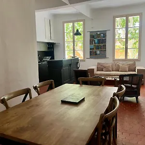 Beau 3 Pièces 83 M2 Au Coeur Du Centre Historique D'aix En Provence Appartement Aix-en-Provence